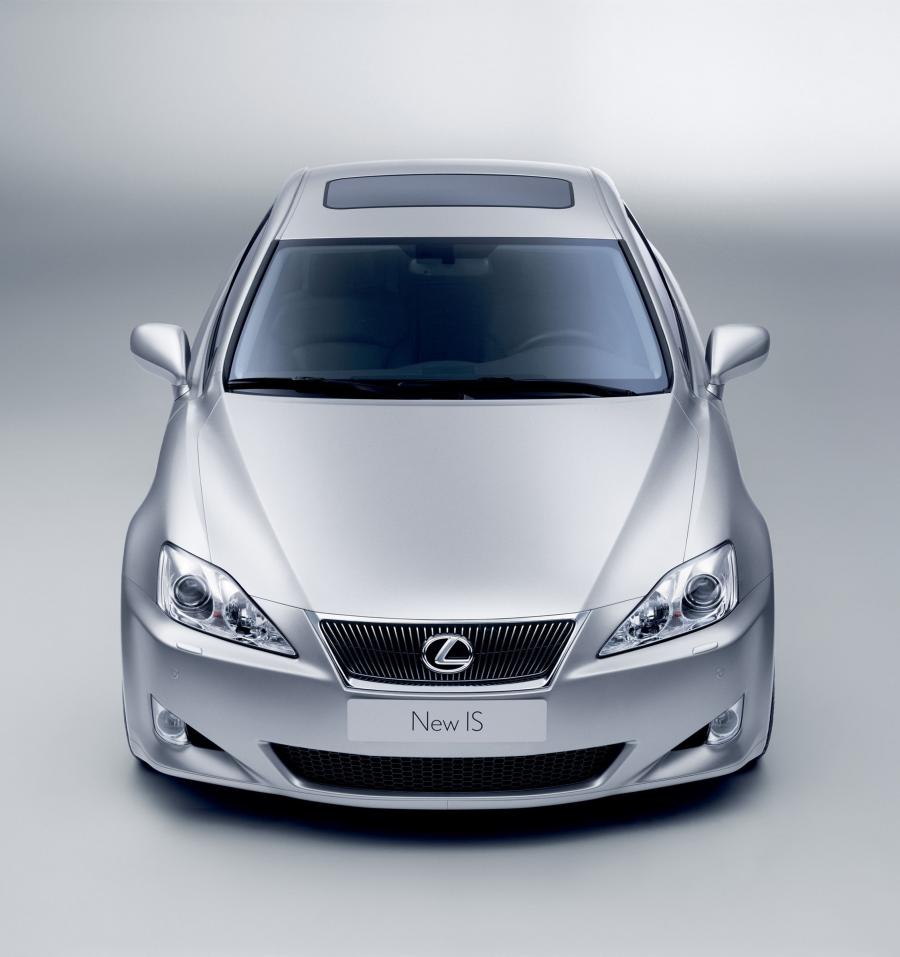  Lexus IS250 2005 года  (фото 134 из 141)
